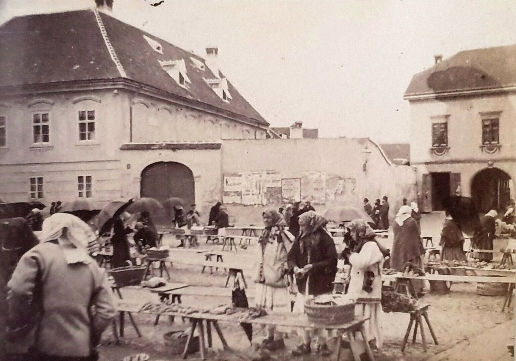 Kaptol 1880-ih godina, tržnica